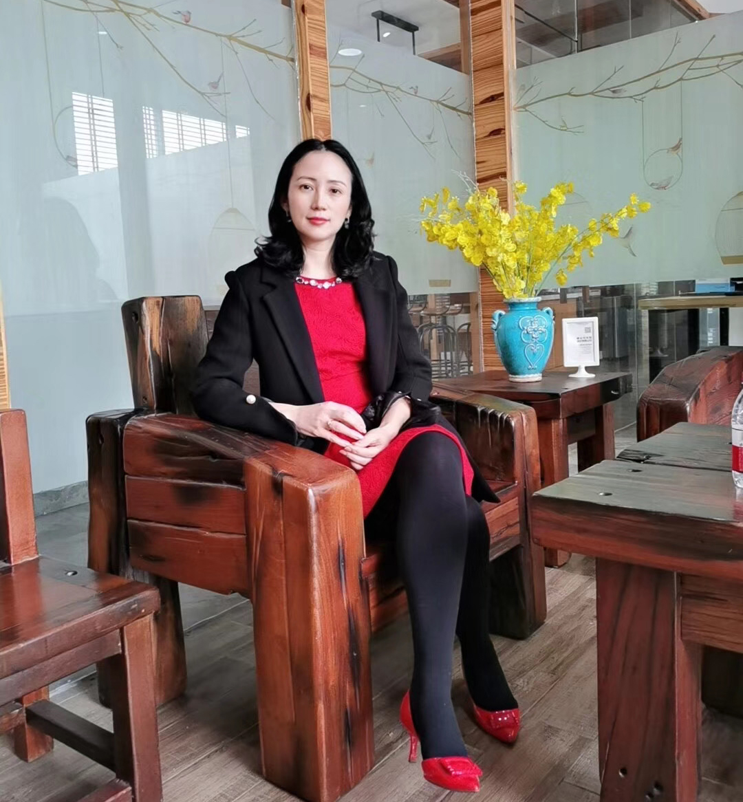 人物专访 | 刘益春:用心感知设计,用爱感受生活 – 广东工业设计城